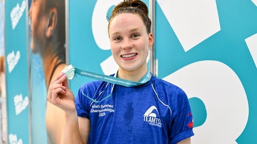 Ellen Walshe with her winner's medal in the 400m individual medley at this year's Irish Open Championships